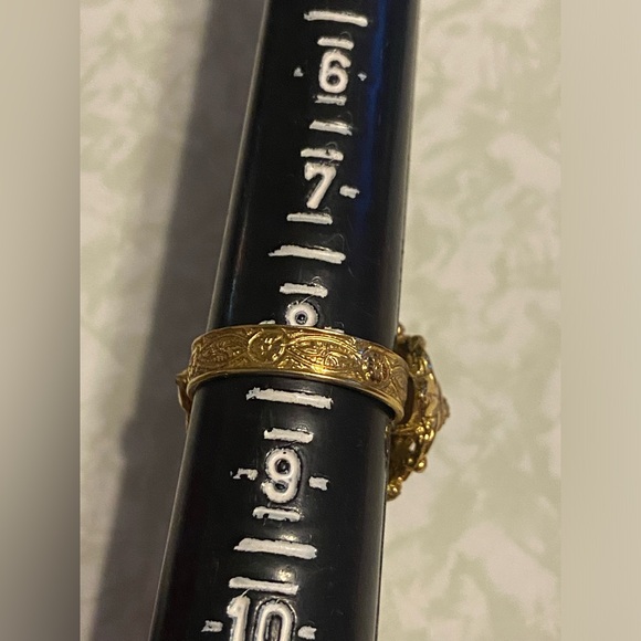 LAST CHANCE 🔥 Vintage Costume Fleur De Lis Adjustable Ring #7993 - Picture 2 of 10